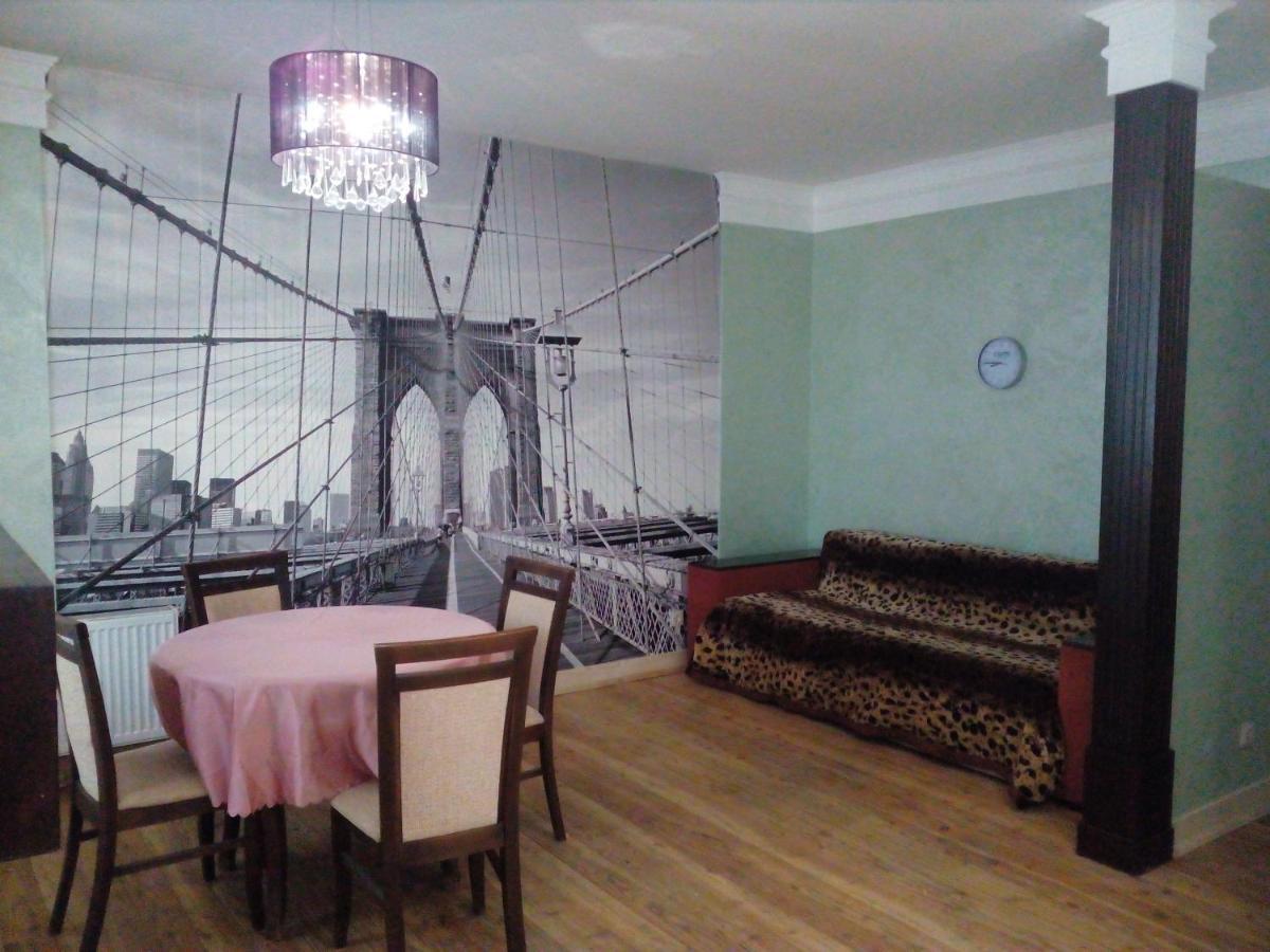 Бруклінський Міст.Студія В Центрі. Iwano-Frankiwsk Exterior foto