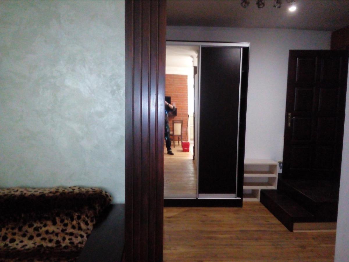 Бруклінський Міст.Студія В Центрі. Iwano-Frankiwsk Exterior foto